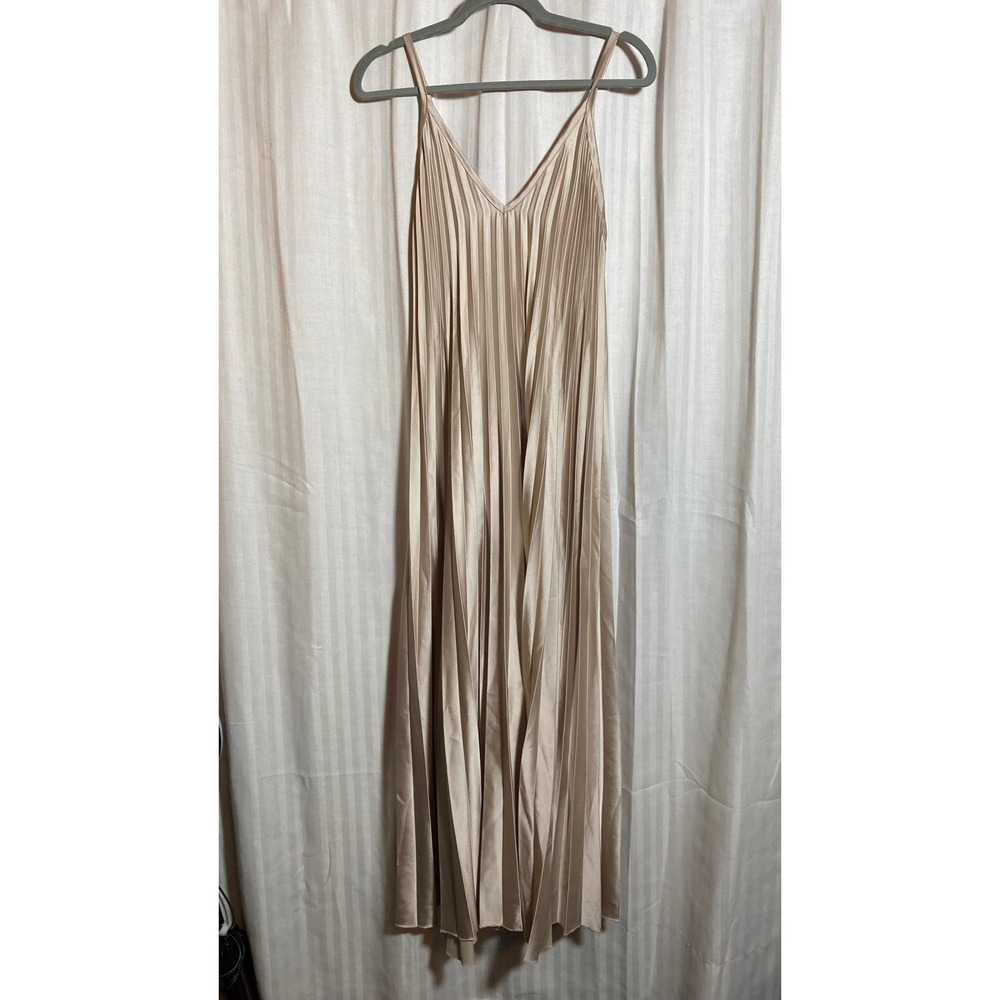 Italian Style Champagne Gold Pleated Satin Maxi Dress V-Neck Spaghetti Strap M